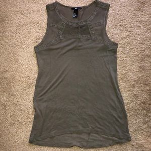 h&m olive green lace trim sleeveless shirt